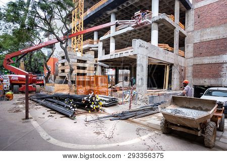 Johannesburg, South Africa, 22nd March- 2019: Construction Site With Cranes And Men Working In Inner