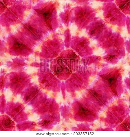 Seamless Tie-dye Pattern Of  Red Color On White Silk. Hand Painting Fabrics - Nodular Batik. Shibori