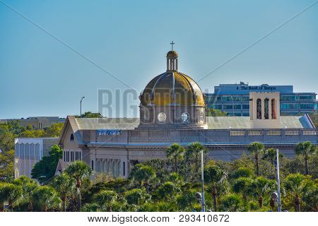 Tampa Bay, Florida. March 02, 2019 Top View Of Firts Baptist Church In Downtown Area .