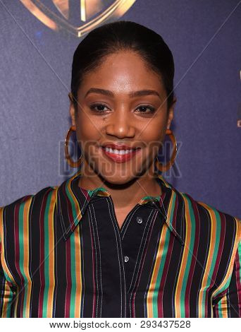 LAS VEGAS - APR 02:  Tiffany Haddish arrives for the CinemaCon 2019 - Warner Brothers Presentation on April 02, 2019 in Las Vegas, NV                