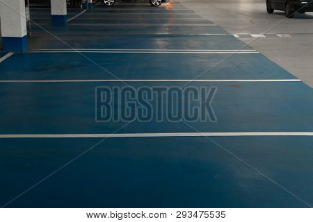 Free Vacant Parking Lot Space In A Shopping Centre Multi Story Car Park