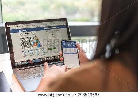Bangkok, Thailand-april 24, 2019: Facebook Social Media App Icon Signup Page On Iphone X Mobile Smar