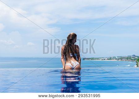 Sexy Girl. Beautiful Woman. Model Lady Bikini Underwear Big Ass Butt Booty Sit Edge Of Water Swim Po