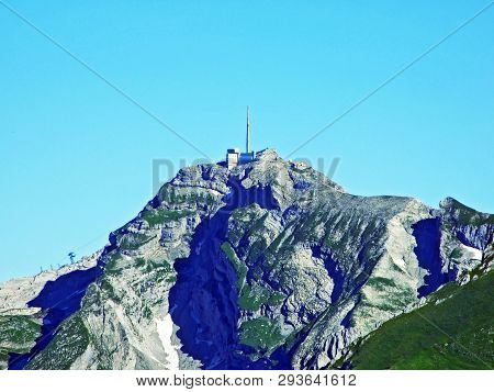 The Beautiful And Dominant Alpine Peak Of Säntis (santis Or Saentis) In Alpstein Mountain Range - Ca