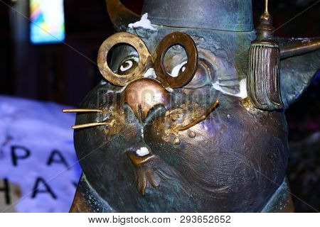 Obninsk, Russia - January 2016: Monument To The Cat Scientist In Obninsk. Character Of Alexander Pus