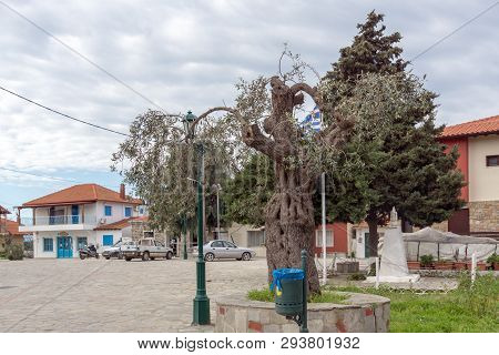 Ammouliani, Greece - April 3, 2015: Town At Ammouliani Island, Athos, Chalkidiki, Central Macedonia,