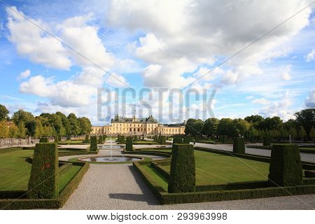 Drottningholm, Sweden, Septebmer 4, 2011: Drottningholm Palace And Gardens