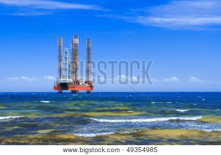 Offshore Oil Rig Drilling Platform