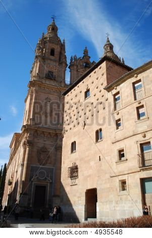 Universidade e casa das conchas em Salamanca, Espanha