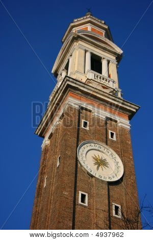 Glockenturm in Venedig