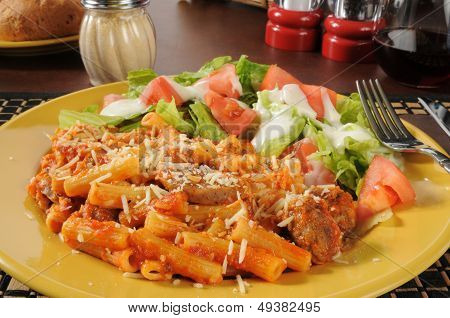 Rigatoni With Italian Sausage And Marinra Sauce