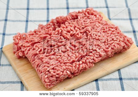 minced meat with fresh pasta