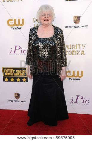 LOS ANGELES - JAN 16:  June Squibb arrives to the Critics' Choice Movie Awards 2014  on January 16, 2014 in Santa Monica, CA                