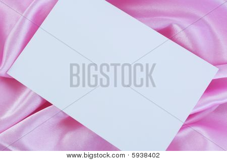 Bianco carta bianca in raso rosa