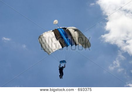 Skydiver-Ejtőernyős 