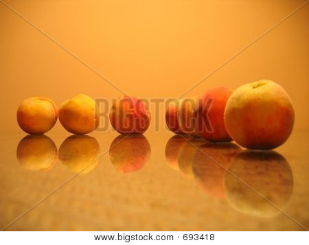 персики