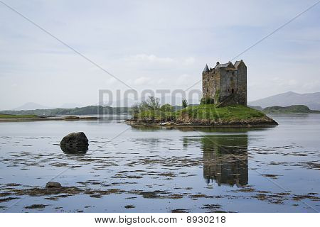 Slottet Stalker Loch Linnhe Skotland