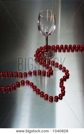 Vinho-vidro e missangas