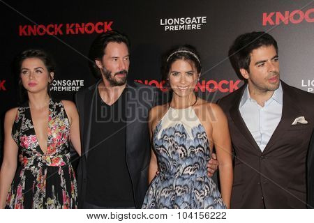 LOS ANGELES - OCT 7:  Ana de Armas, Keanu Reeves, Lorenza Izzo, Eli Roth at the 