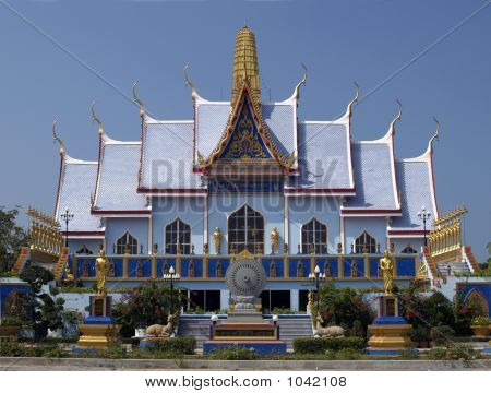 Buddhalainen temppeli Thaimaassa