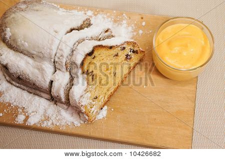 Stollen คริสต์มาส