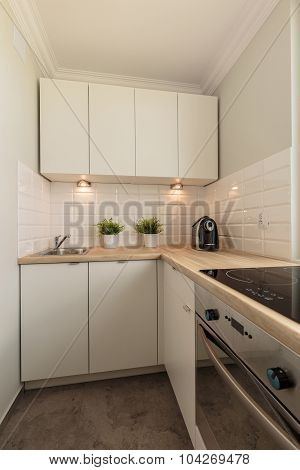 Creamy And Modern Cooking Space