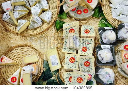 BORDEAUX, FRANCE - AUGUST 13, 2015: Simply Market interior. Simply Market is a brand of French supermarkets formed in 2005. This brand is a new concept to eventually replace Atac supermarkets