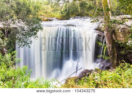 Penpobmai Waterfall