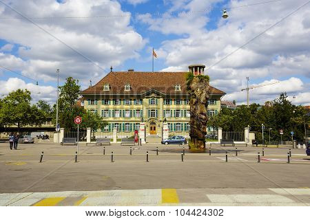 The Oppenheim Fountain In Bern