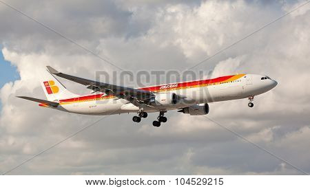 MIAMI, USA - March 24, 2015: An Iberia Airbus 330-300 landing at Miami International Airport.
