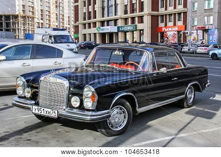 Mercedes-benz W112 300Se