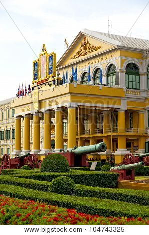 Cannon Bangkok In Thailand   Architecture  Garden  Steet