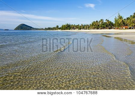 Beautiful Natural Thung Wua Lan Beach