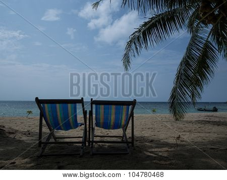 Mae Haad Beach