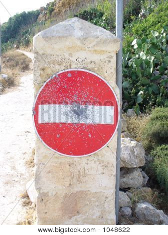Non scheggiato alcun segno di entrata