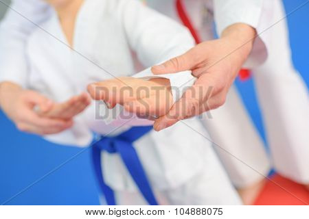 Child in a martial arts lesson