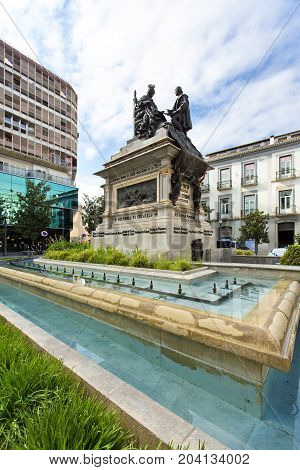 Monument To Ferdinand And Isabella In The Plaza Isabel La Catolica, Granada,