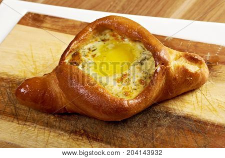 Adjaruli Khachapuri