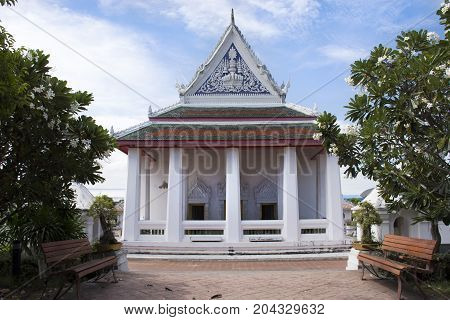 Wat Phra Samut Chedi Temple Sysblom Of Samut Prakan City For People Visit And Pray