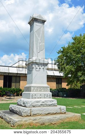 HARTWELL, GA - August 23 2017 A monument on the grounds of Hart County Courthouse provides a memorial to the Confederate Soldiers of the Civil War.
