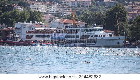 Samsung Bosphorus Cross Continental Swimming Competition 2017