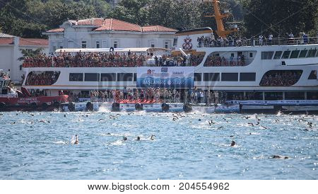 Samsung Bosphorus Cross Continental Swimming Competition 2017