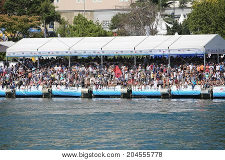 Samsung Bosphorus Cross Continental Swimming Competition 2017