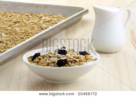 Свежие из печи здоровых Гранола