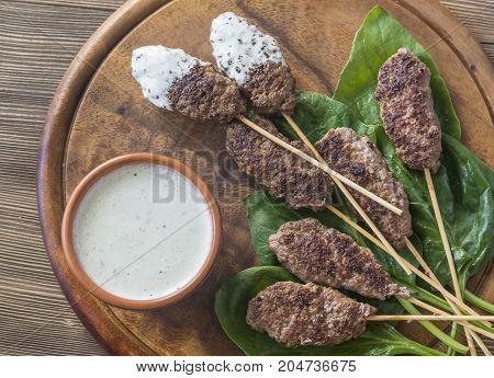 Beef Cabobs With Tzatziki Sauce