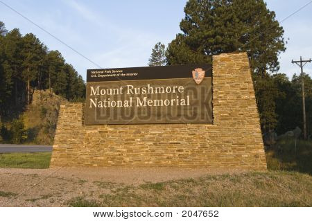 Mount Rushmore işareti