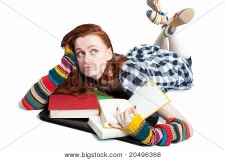 Junge Frau mit Buch