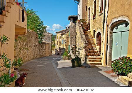 Strada deserta
