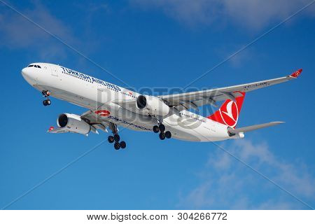 Moscow, Russia - March 26, 2019: Aircraft Airbus A330-343 Tc-loe Of Turkish Airlines Against Blue Sk