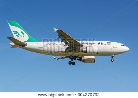 Moscow, Russia - May 19, 2019: Aircraft Airbus A310-304 Ep-mnf Of Mahan Airlines Landing At Vnukovo 